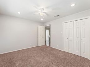 817  Sylvan Drive , Fort Worth Texas 76120