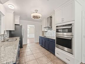 817  Sylvan Drive , Fort Worth Texas 76120