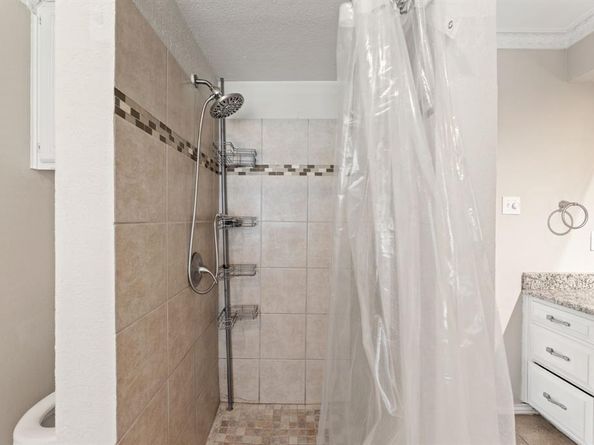 817  Sylvan Drive , Fort Worth Texas 76120