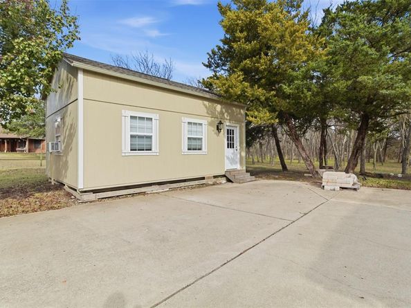 431  Genoa  , Princeton Texas 75407