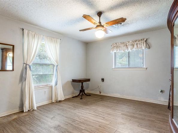 8516  La Jolla Court , Benbrook Texas 76116