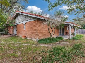 8516  La Jolla Court , Benbrook Texas 76116