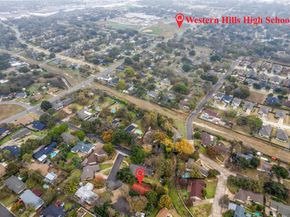 8516  La Jolla Court , Benbrook Texas 76116