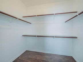 7042  Hedgebrook Drive , Dallas Texas 75249