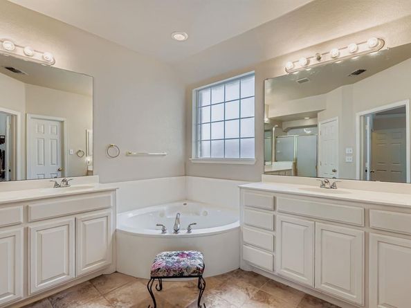 2029  Fleming Drive , McKinney Texas 75072