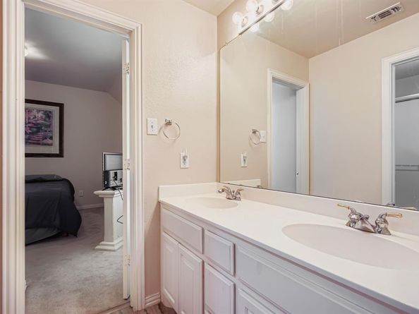 2029  Fleming Drive , McKinney Texas 75072