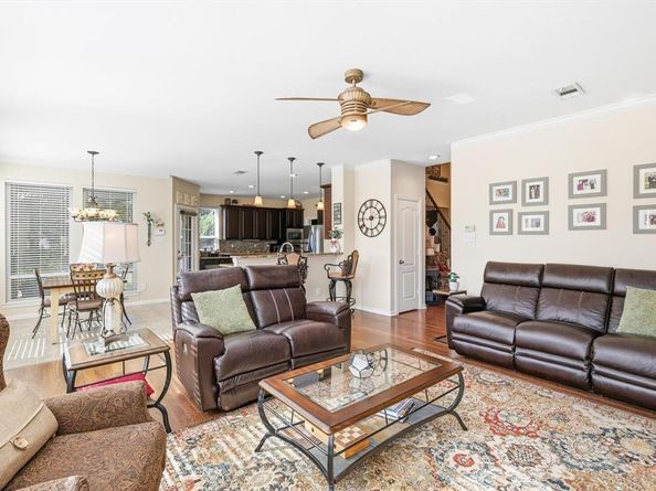 2209  Sagebrush Drive , Flower Mound Texas 75028