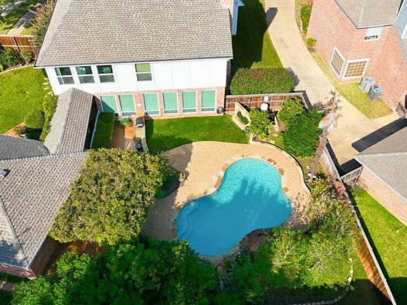 2209  Sagebrush Drive , Flower Mound Texas 75028