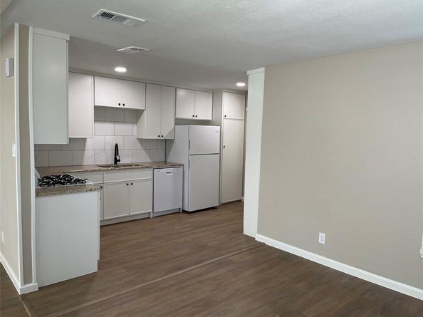 2203  Fowler Drive , Denton Texas 76209