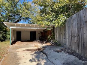 2203  Fowler Drive , Denton Texas 76209