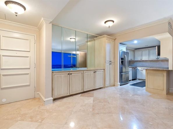 6211 W Northwest Highway  2401, Dallas Texas 75225