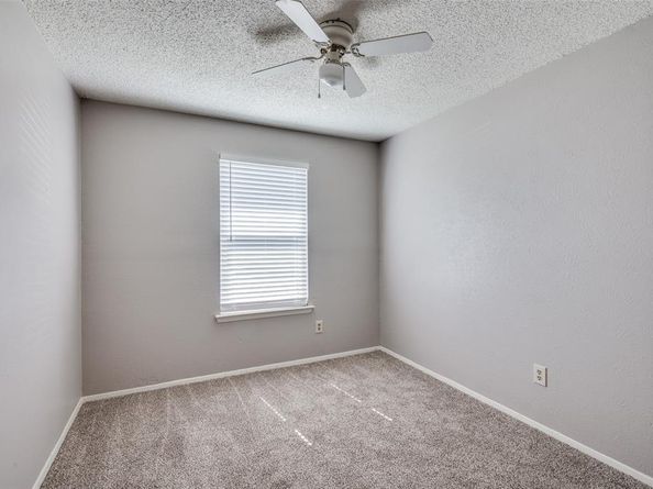 6101  Kelly Elliott Road , Arlington Texas 76001