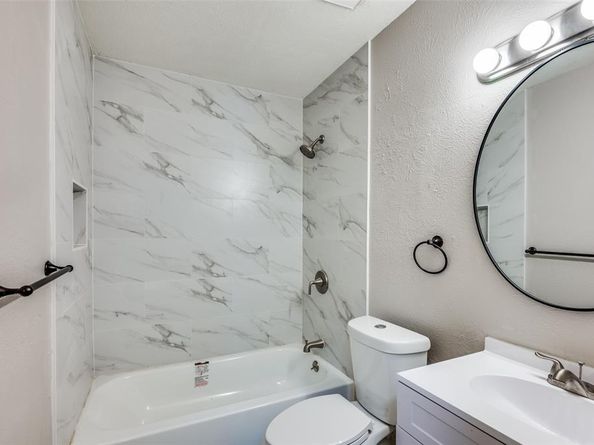 6101  Kelly Elliott Road , Arlington Texas 76001