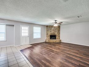 6101  Kelly Elliott Road , Arlington Texas 76001