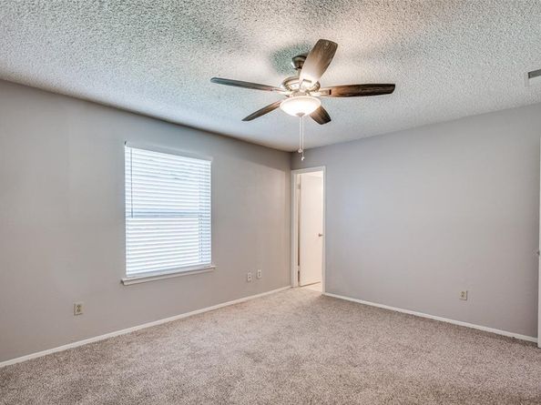 6101  Kelly Elliott Road , Arlington Texas 76001