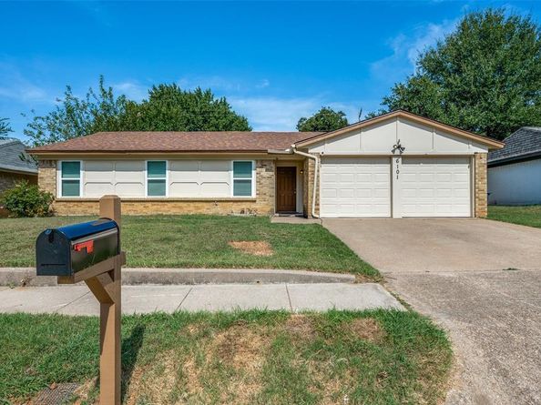 6101  Kelly Elliott Road , Arlington Texas 76001