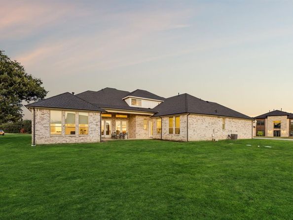 4309  Laura Lane , Flower Mound Texas 75022