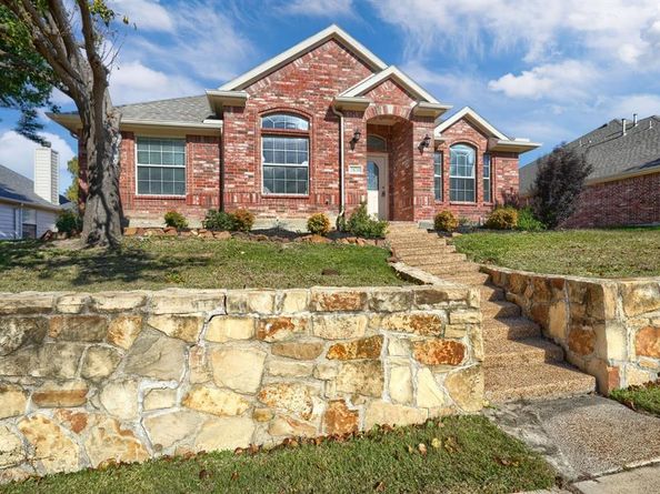 2830  Wild Oak Lane , Rockwall Texas 75032