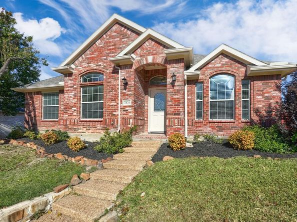 2830  Wild Oak Lane , Rockwall Texas 75032