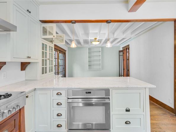 4803  Swiss Avenue , Dallas Texas 75204