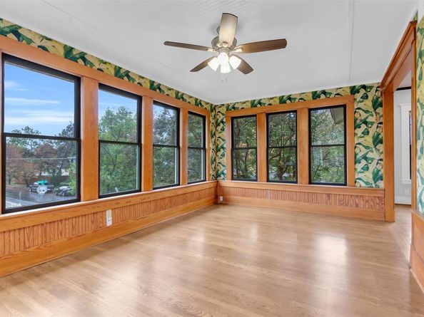 4803  Swiss Avenue , Dallas Texas 75204