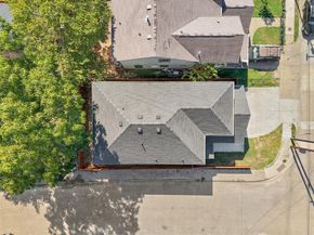 3122  Chihuahua Avenue , Dallas Texas 75212