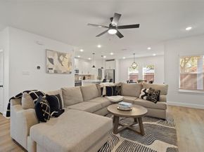 3122  Chihuahua Avenue , Dallas Texas 75212