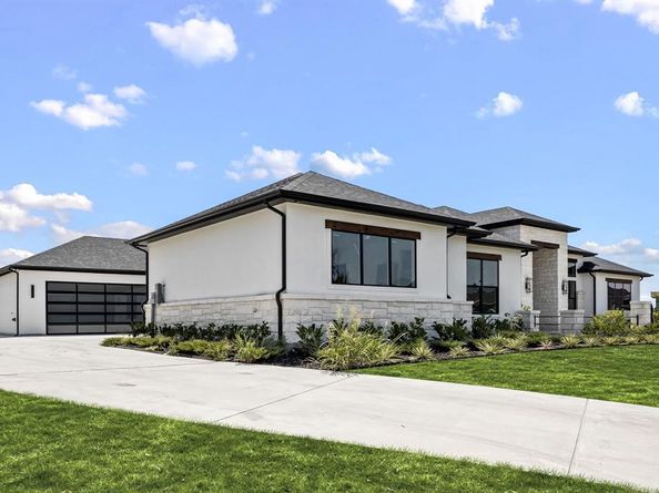 328  Longview Place , Heath Texas 75032