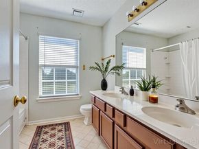 1102  Lexington Circle , DeSoto Texas 75115