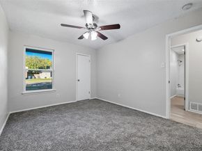 2742 E Pepperidge Drive , Lancaster Texas 75134