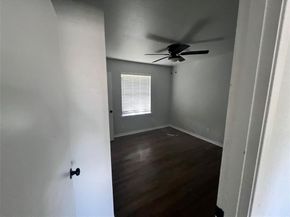 665  Cedarcliff Drive , Dallas Texas 75217