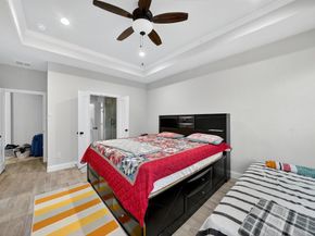 1005  Oak Street , Grand Prairie Texas 75050