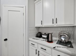 1005  Oak Street , Grand Prairie Texas 75050