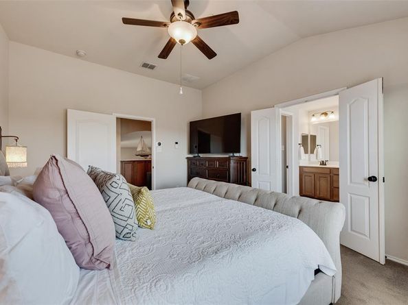 1805  English Lane , Carrollton Texas 75006