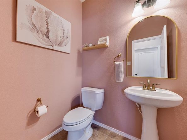 1805  English Lane , Carrollton Texas 75006