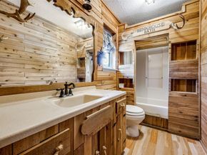 3600  Fairview Drive , Corinth Texas 76210