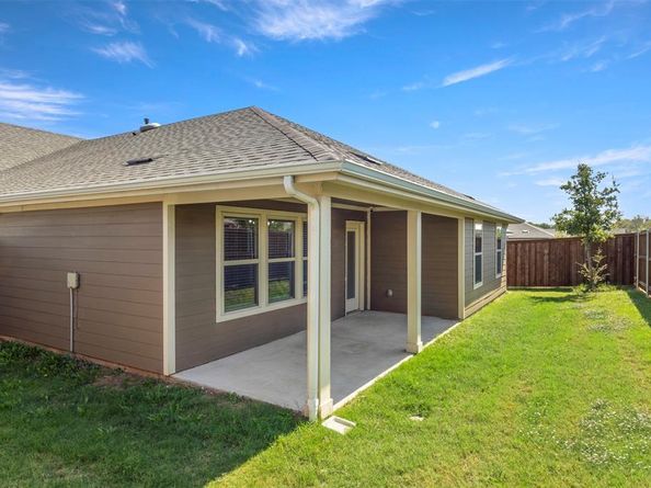 11129  Pond View Court , Providence Village Texas 76227