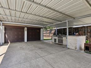 102 E Ridgegate Drive , Garland Texas 75040