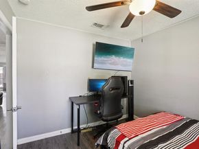 102 E Ridgegate Drive , Garland Texas 75040