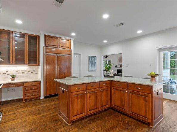 4415  Gloster Road , Dallas Texas 75220