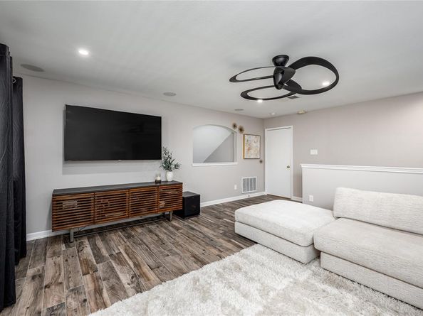 5909  Sidney Lane , McKinney Texas 75070