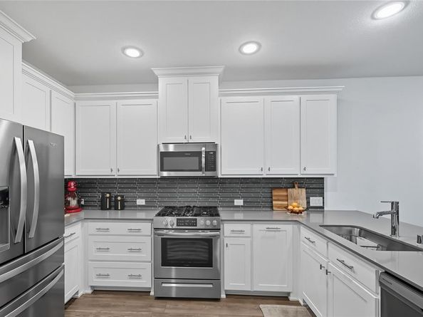 204  Venice Avenue , Flower Mound Texas 75028