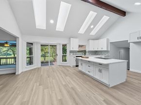 200  Silverleaf Drive , Fort Worth Texas 76112