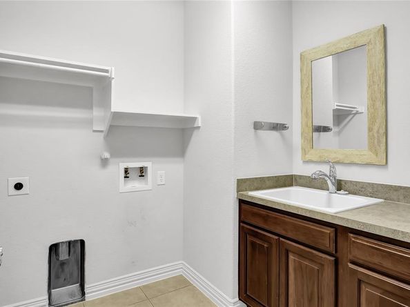 862  Carrington Greens Drive , Frisco Texas 75036