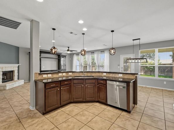 9205  Marble Falls Drive , Arlington Texas 76002