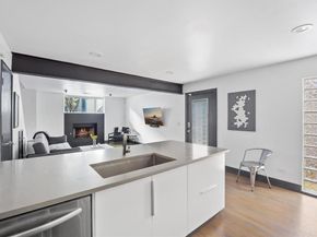 4134  Travis Street  11, Dallas Texas 75204
