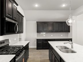 103  Whistling Duck  , Balch Springs Texas 75181