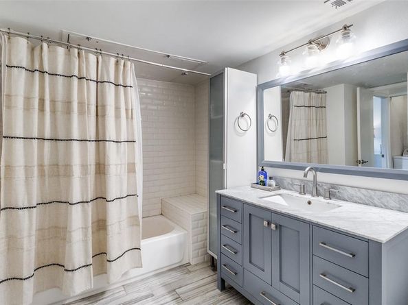 5740  Martel Avenue  A10, Dallas Texas 75206