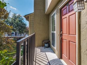 5740  Martel Avenue  A10, Dallas Texas 75206
