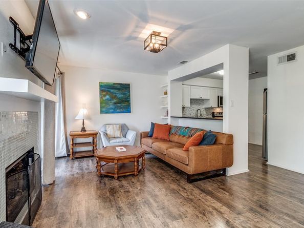 5740  Martel Avenue  A10, Dallas Texas 75206